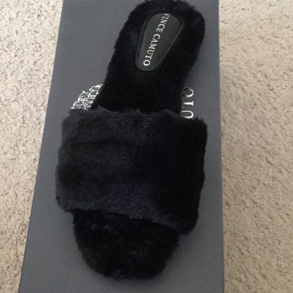 Vince camuto black Bariloche fur - Picture 6 of 8